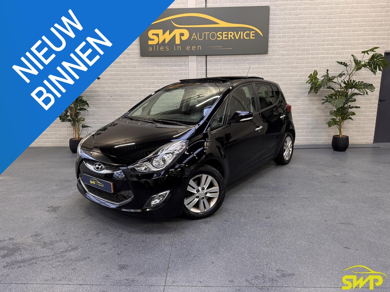 Hyundai ix20 - 1.6i i-Catcher | Pano | Navi | Cam | Automaat | Keyless | trekhaak - AutoWereld.nl