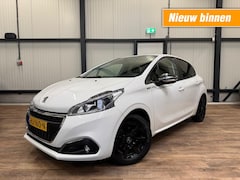 Peugeot 208 - 1.2 PureTech Urban Soul / NAVI / CRUISE / PDC / 5-Drs /