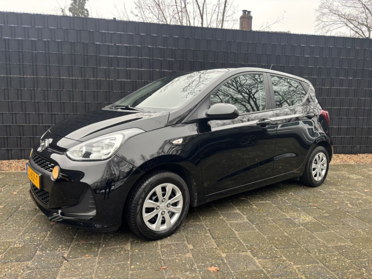 Hyundai i10 - 1.0I COMFORT **Bleutooth//grote radio//nette auto** - AutoWereld.nl