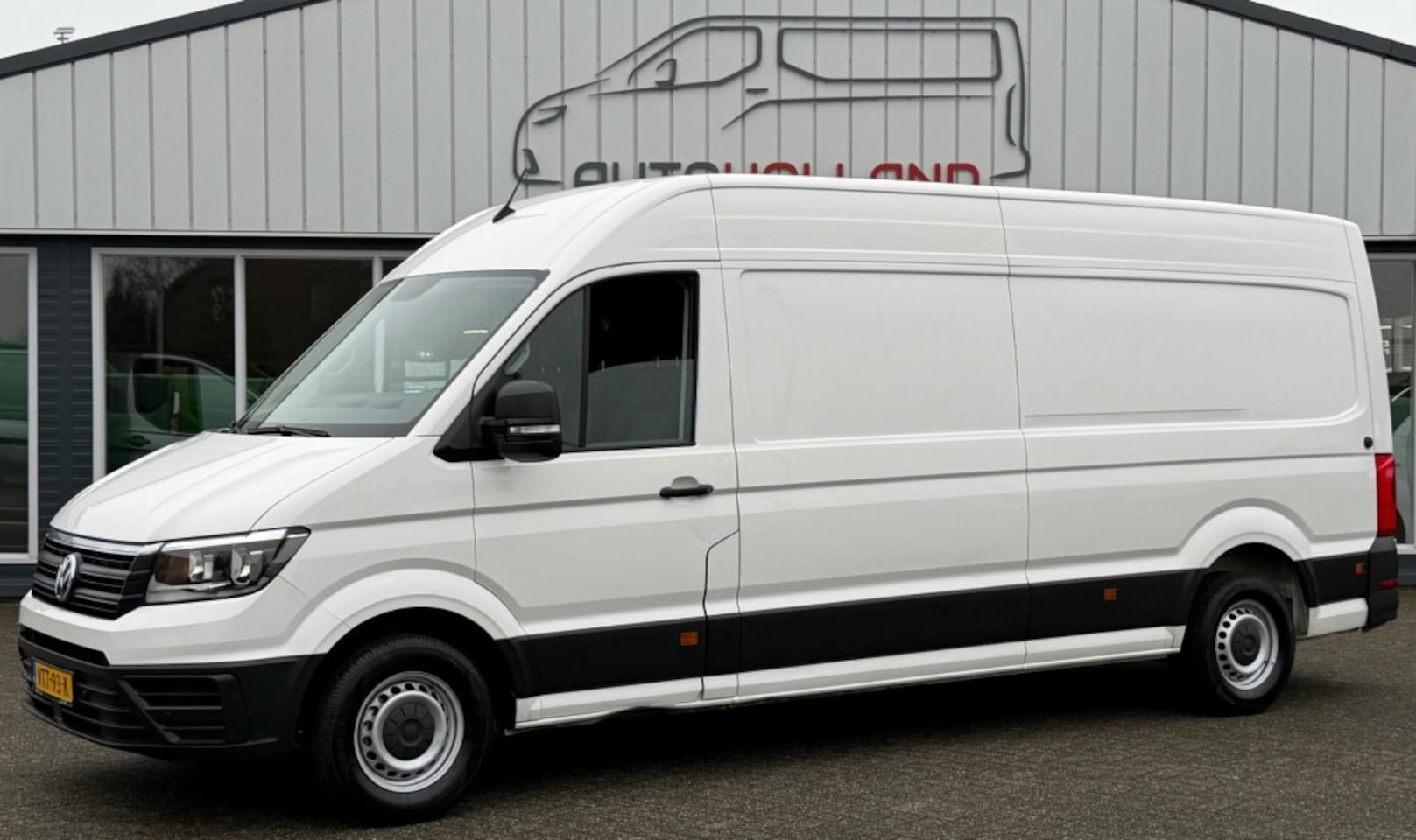 Volkswagen Crafter - 2.0 TDI 103KW 140PK L4H3 EURO 6 AIRCO/ CRUISE CONTROL/ CAMERA - AutoWereld.nl