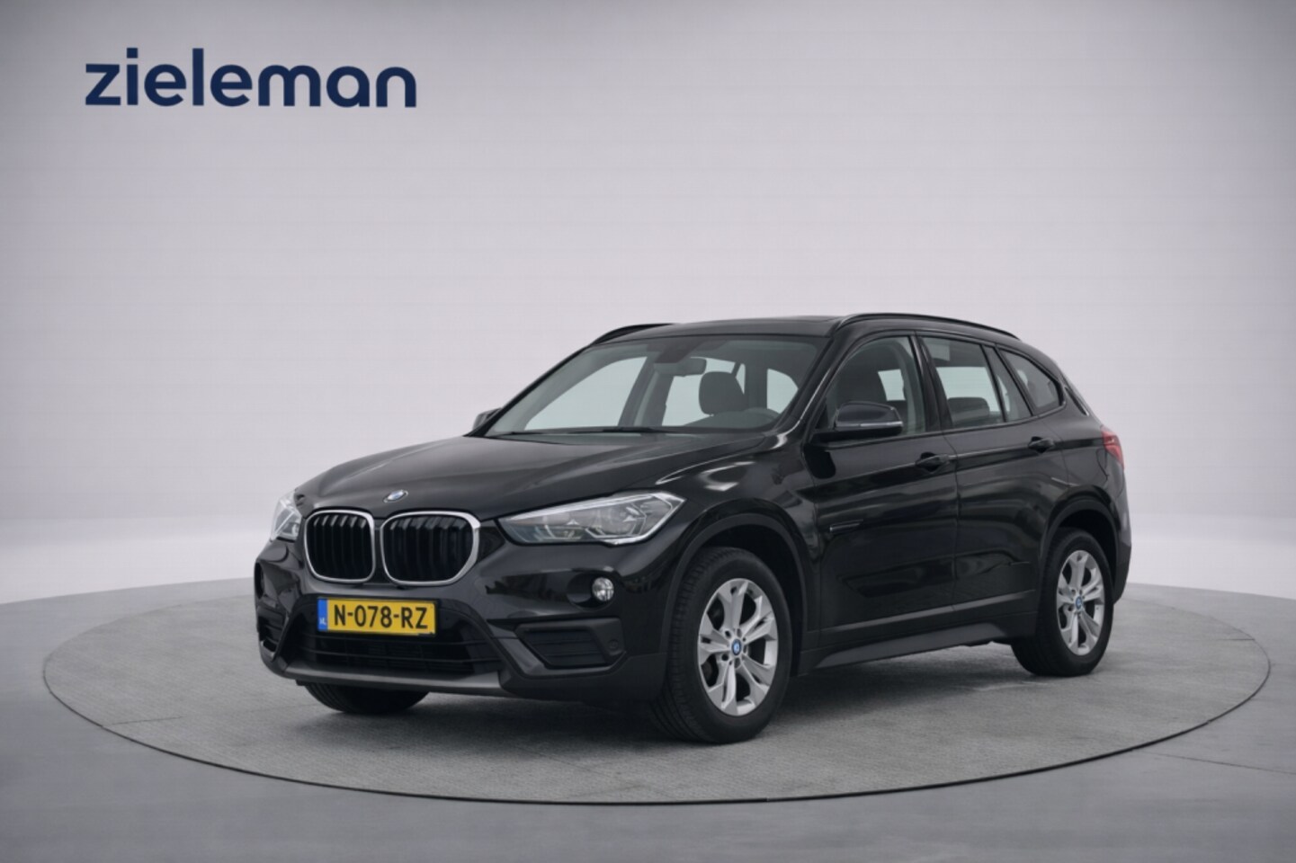 BMW X1 - xDrive25e Business Edition Plus - Navi, Cruise, Leer, Clima, Stoelverw. - AutoWereld.nl