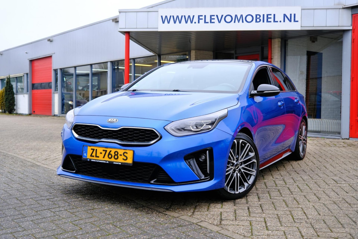 Kia Pro cee'd - 1.4 T-GDI GT-PlusLine Aut. Pan|Leder-Alcantara|1e Eig|CarPlay|LMV - AutoWereld.nl