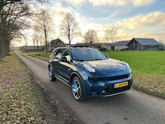 Lynk & Co 01 - 1.5 Hybrid | Panoramadak | Stoelverwarming | Achteruitrijcamera