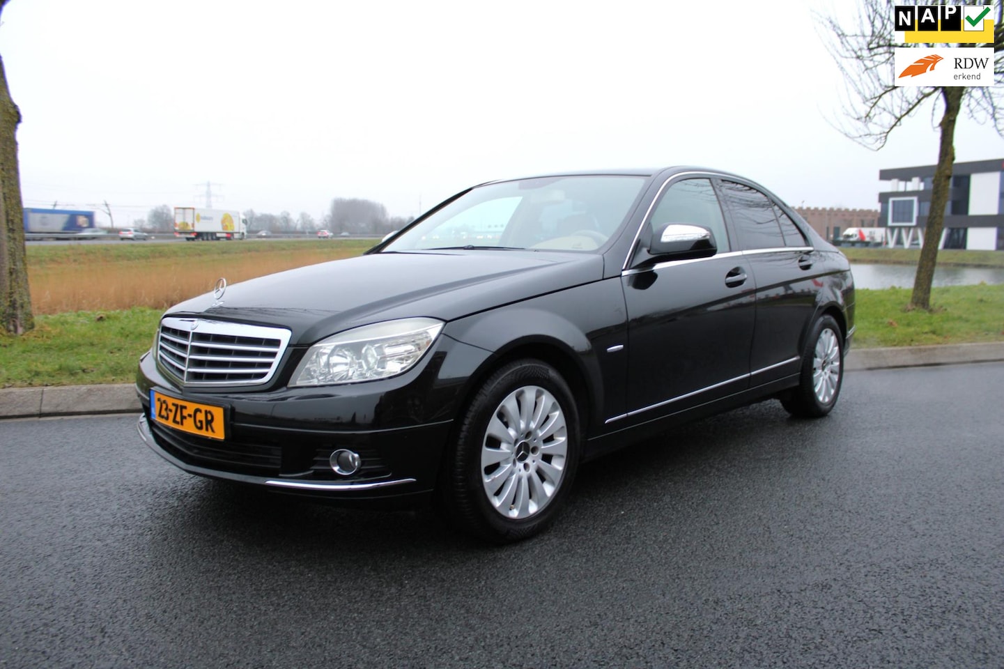 Mercedes-Benz C-klasse - 180 K Elegance Climate Control Navigatie - AutoWereld.nl