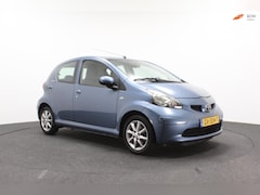 Toyota Aygo - 1.0-12V Dynamic Blue | Airco | Half leer | Sportvelgen | Elektrische ramen