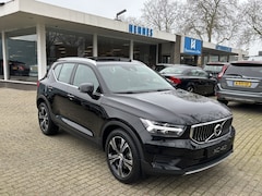 Volvo XC40 - T4 211pk Recharge Inscription Pano 360 ACC Keyless
