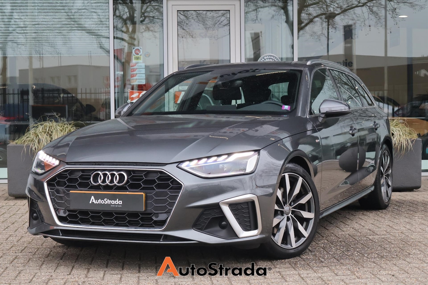 Audi A4 Avant - 35 S-Line TFSI 150pk | LED | Trekhaak | Cruise | Climate | Carplay | Virtual | Navi | Sfee - AutoWereld.nl