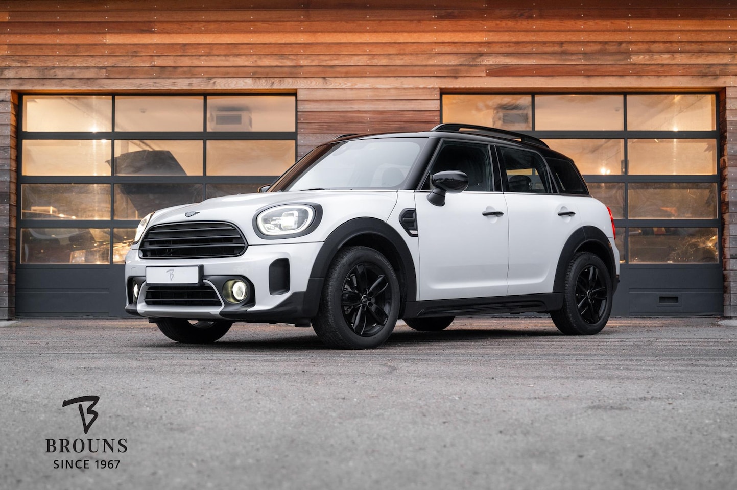 MINI Countryman - Mini Cooper ALL4 136pk | AppleCarplay | LED | Black - AutoWereld.nl