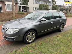 Volkswagen Passat Variant - 3.2 V6 Highline 4M, Automaat, Lederen bekleding, APK 29-04-2026
