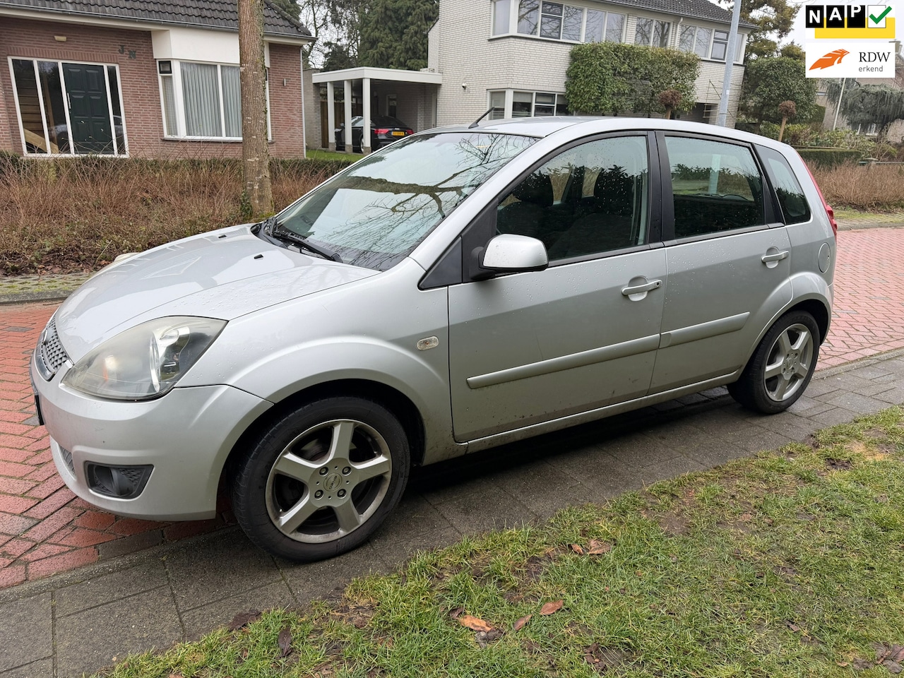 Ford Fiesta - 1.3-8V Futura 1.3-8V Futura, Airco, APK 26-08-2026. - AutoWereld.nl