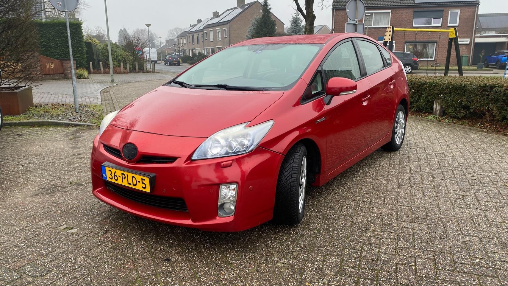 Toyota Prius - 1.8 Dynamic Business 1.8 Dynamic Business - AutoWereld.nl