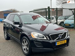 Volvo XC60 - 2.0 D3 Summum Automaat 1e eigenaar dealer onderhouden leerbekeleding stoelverwarming open
