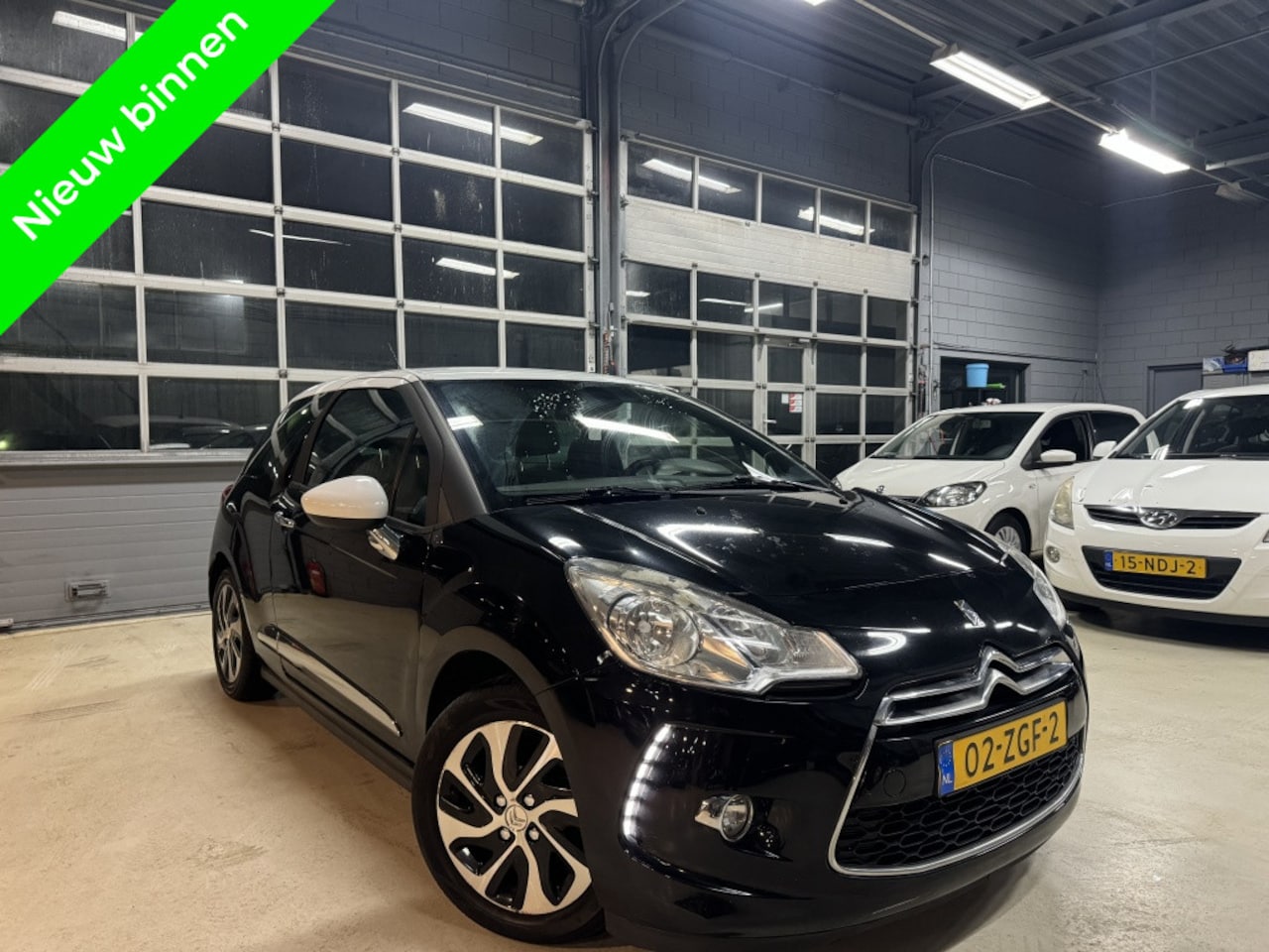 Citroën DS3 - 1.6 e-HDi Navi/BT/Sensor/Clima Lage KM - AutoWereld.nl