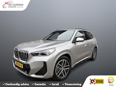 BMW X1 - xDrive25e M SPORT TREKHAAK PANO