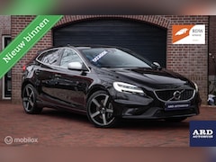 Volvo V40 - 1.5 T3 R-design |Pano|Stoelv.|H/K|Dlr ondrh.|Led|