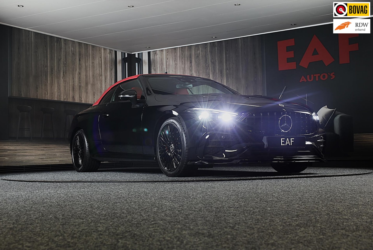 Mercedes-Benz CLE Cabriolet - 300 4MATIC AMG Line / Massage / Head Up / Memory / Aircap / Leder / Verkoeling / Burmester - AutoWereld.nl