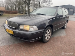 Volvo V70 - 2.5 Luxury-Line, loop of sloop