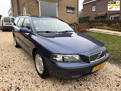 Volvo V70 - 2.4 Comfort Line Nwe Distributie&APK