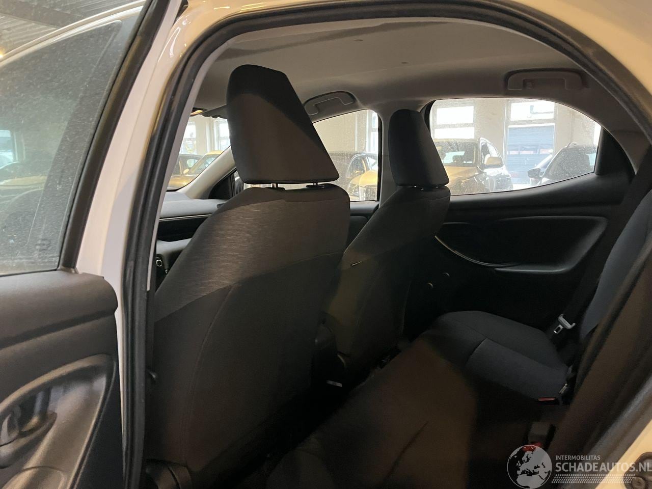 Toyota Yaris - 1.5 Hybrid NL NAP!