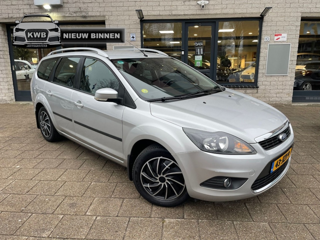 Ford Focus Wagon - 1.8 Limited Trekhaak Top onderhouden - AutoWereld.nl