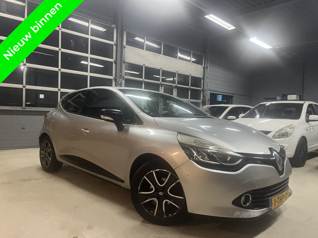 Renault Clio - 1.5 dCi Night & Day Cruisecontrol Clima - AutoWereld.nl