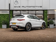 Alfa Romeo Stelvio - 2.0 T AWD Super | Camera | Trekhaak | 19" Veloce