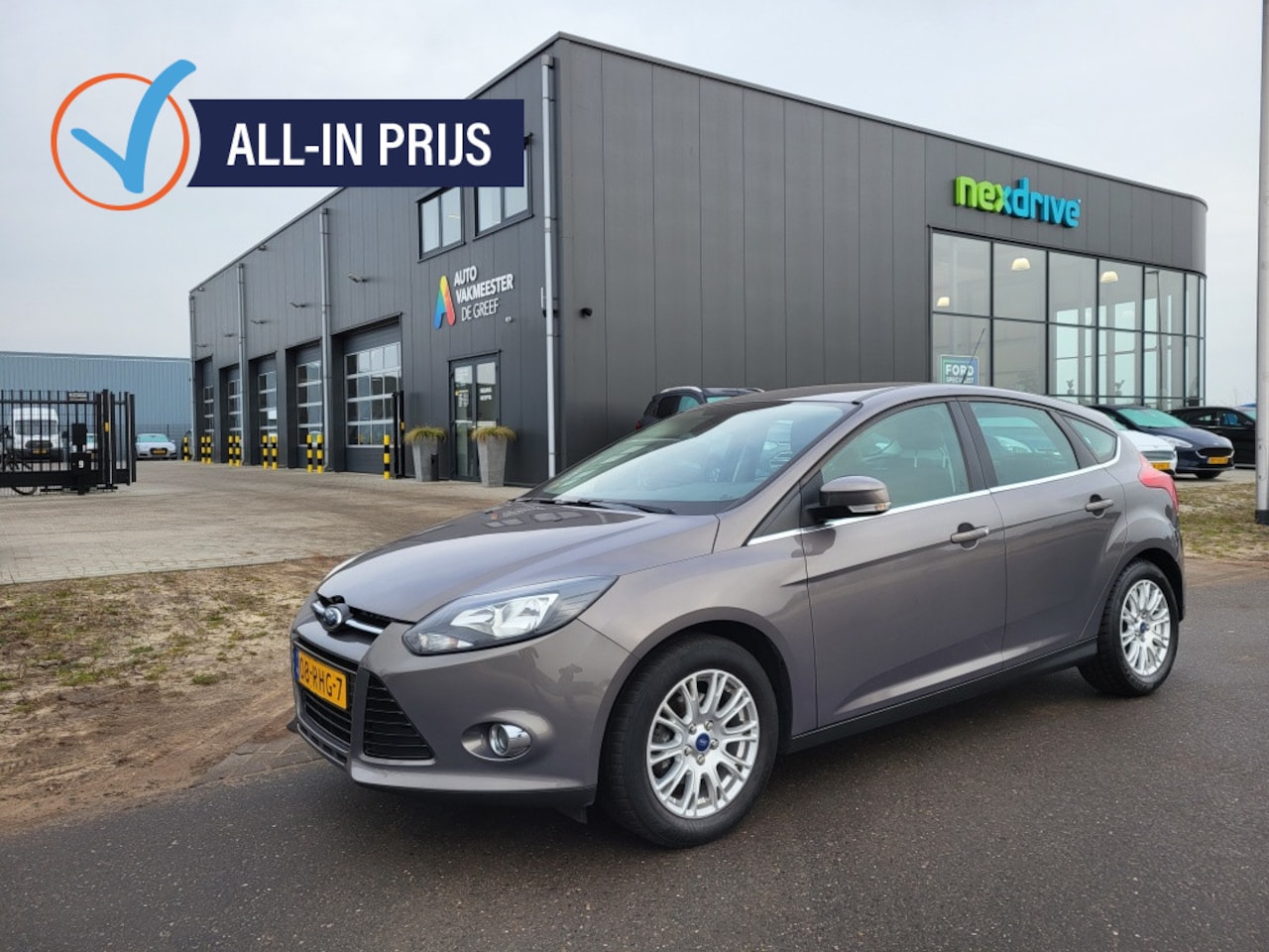 Ford Focus - 1.6 TI-VCT 105 pk Titanium Parkeersensoren achter - AutoWereld.nl