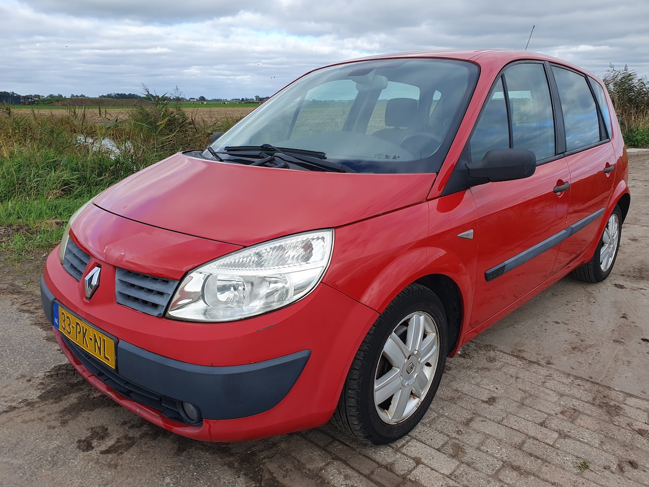 Renault Scénic - 2.0-16V Expression Comfort apk 09-2026  117000km  LEES ADVERTENTIE !!!! - AutoWereld.nl