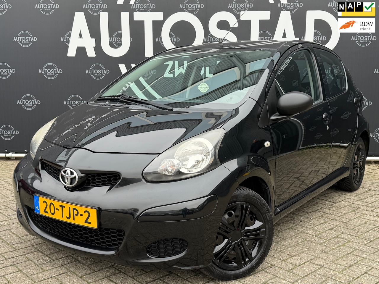 Toyota Aygo - 1.0-12V Now NL-Auto / NAP / APK / Airco / Elck.Ramen - AutoWereld.nl