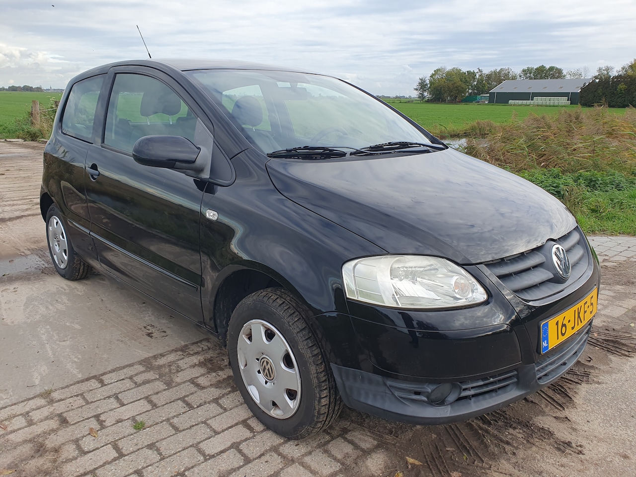 Volkswagen Fox - 1.2 Trendline apk 10-2026 - AutoWereld.nl