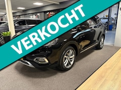 MG EHS - 1.5 TGDI Luxury PHEV / automaat / 360camera / Leder/ carplay / Panorama-dak
