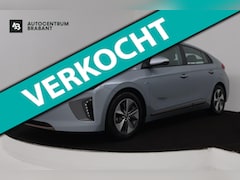Hyundai IONIQ - Comfort EV (ACHTERUITRIJCAMERA, NAVIGATIE, CRUISE CONTROL ADAPTIEF, STOELVERWARMING)