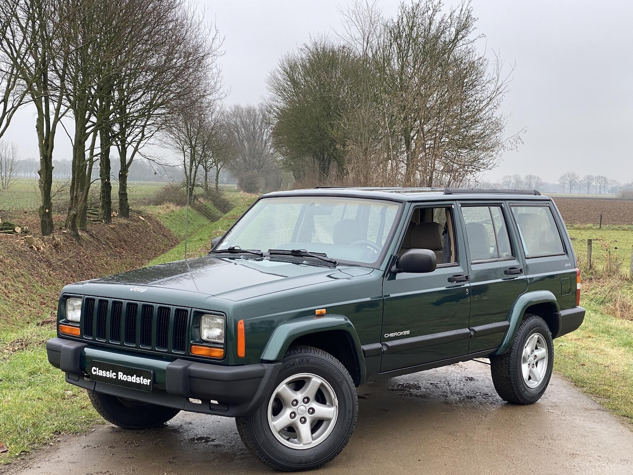 Jeep Cherokee - XJ 2.5i Sport - AutoWereld.nl