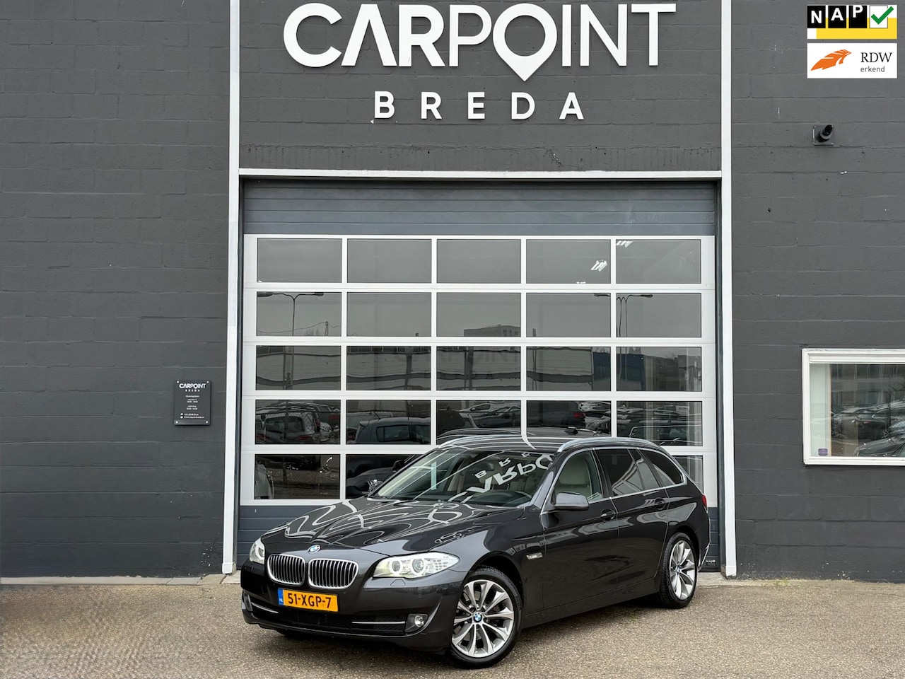 BMW 5-serie Touring - 520i High Executive|NAVI|LEER|CLIMA|CRUISE|NAP - AutoWereld.nl