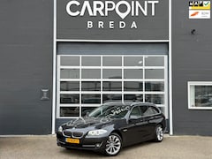 BMW 5-serie Touring - 520i High Executive|NAVI|LEER|CLIMA|CRUISE|NAP