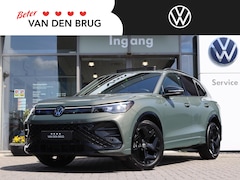 Volkswagen Tiguan - 1.5 eTSI 150 pk DSG R-Line Edition | Trekhaak | Panoramadak | Black Style | Navigatie | IQ
