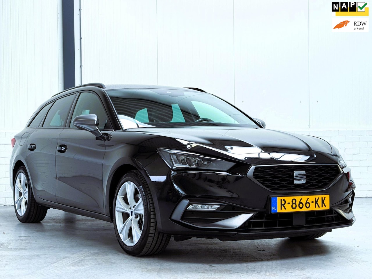 SEAT Leon Sportstourer - 1.0 eTSI FR Business|1e Eigenaar - AutoWereld.nl