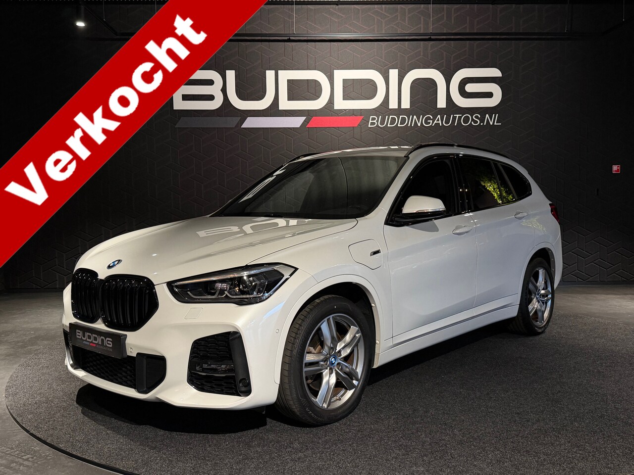 BMW X1 - xDrive25e eDrive Ed | M-sport | Trekhaak | CarPlay - AutoWereld.nl