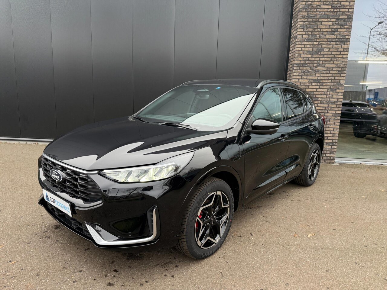 Ford Kuga - 2.5 PHEV 243pk ST-Line X Navi, AGR, Keyless, B&O, BLIS, Winter pack etc. etc. - AutoWereld.nl