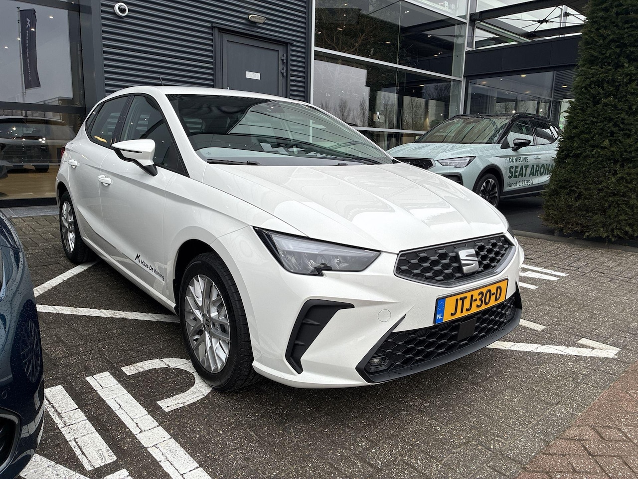 SEAT Ibiza - 1.0 EcoTSI Style 95PK l Draadloos telefoonlader l 16" Lichtmetalen velgen - AutoWereld.nl