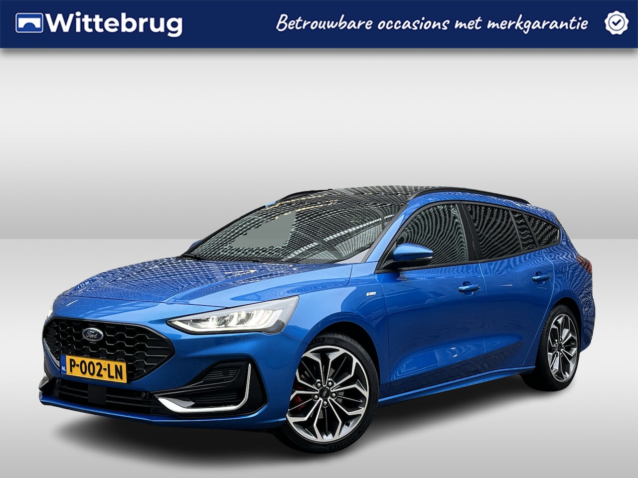 Ford Focus Wagon - 1.0 EcoBoost Hybrid ST Line Vignale / Digitaal dashboard / Pano / Navigatie / App connect - AutoWereld.nl