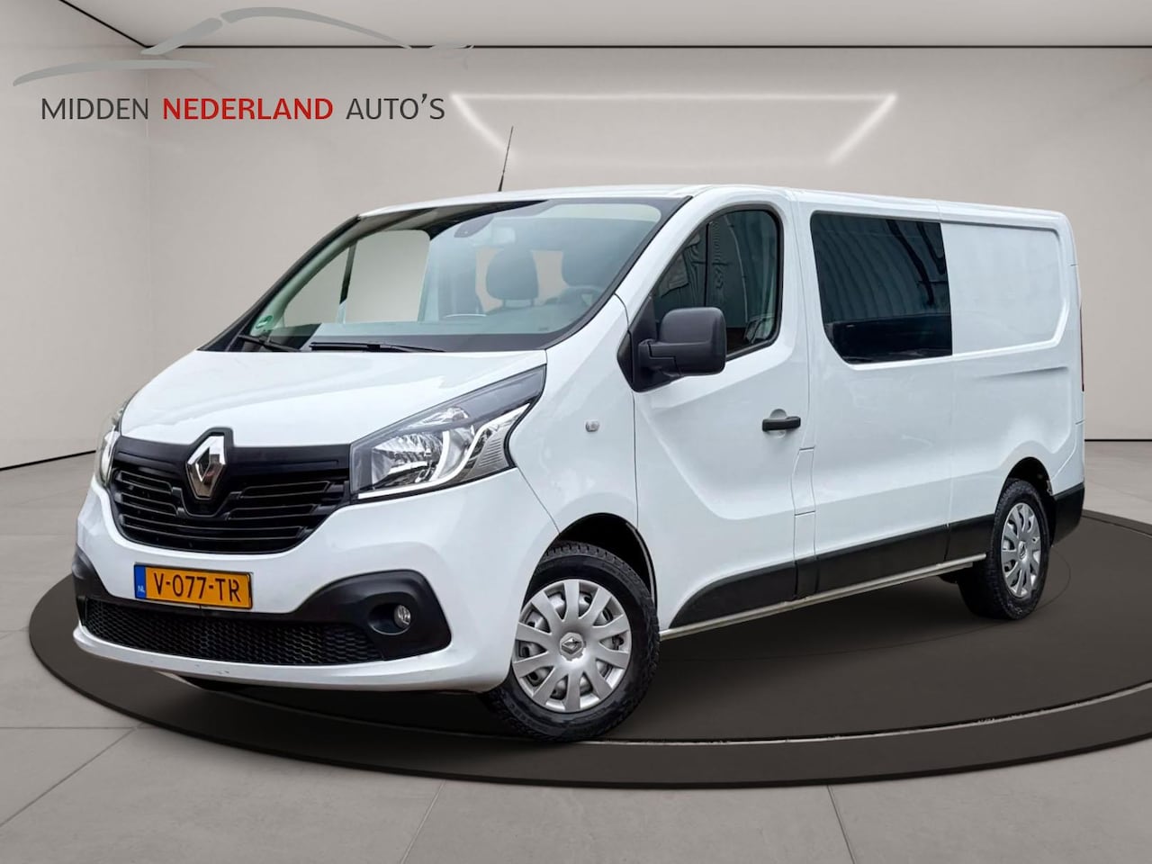 Renault Trafic - 1.6 dCi T29 L2H1 DC Comfort * DUBBELE CABINE * TREKHAAK * CAMERA * - AutoWereld.nl