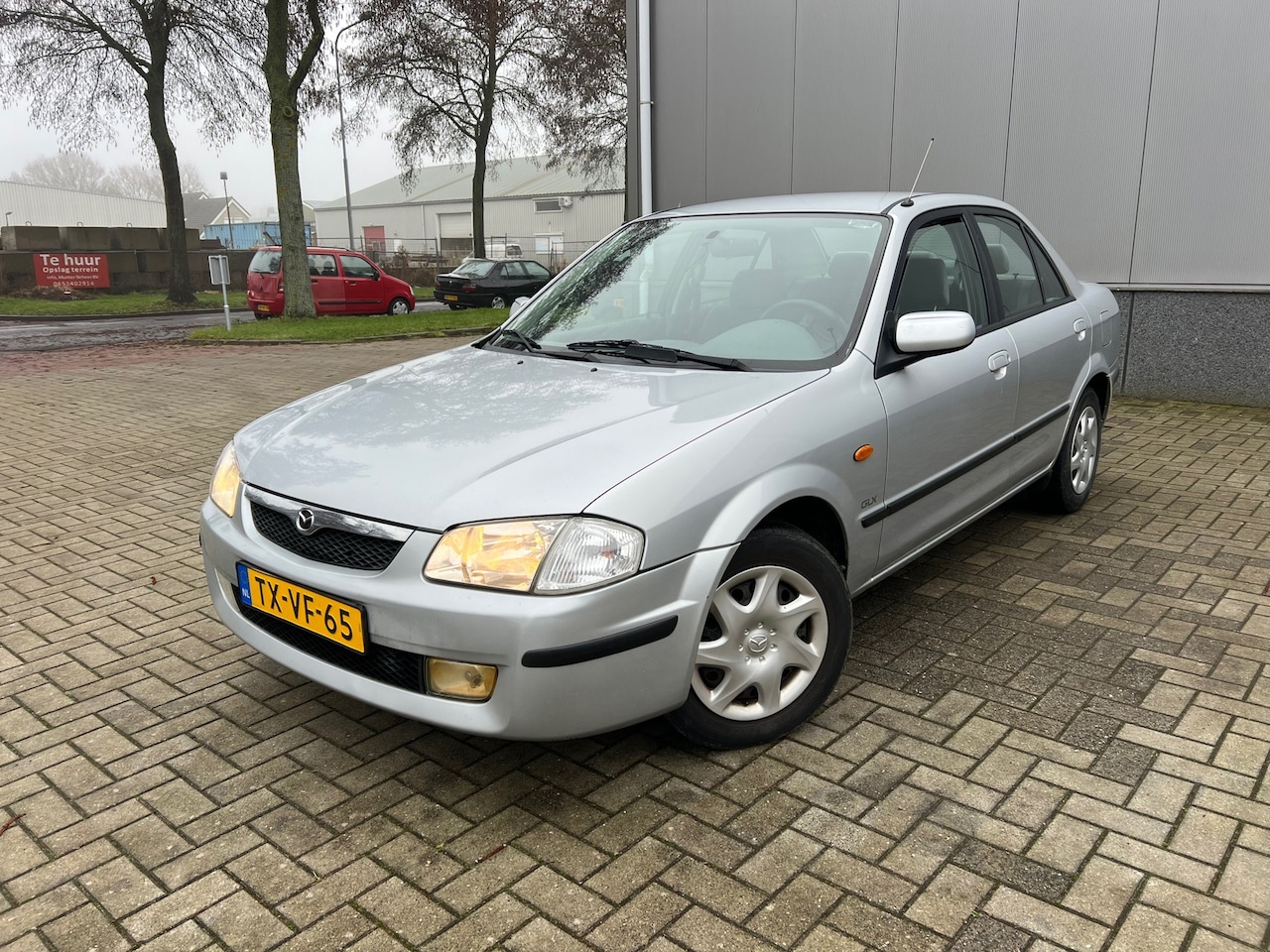 Mazda 323 - 1.5i GLX 146.073 KM Airco - AutoWereld.nl