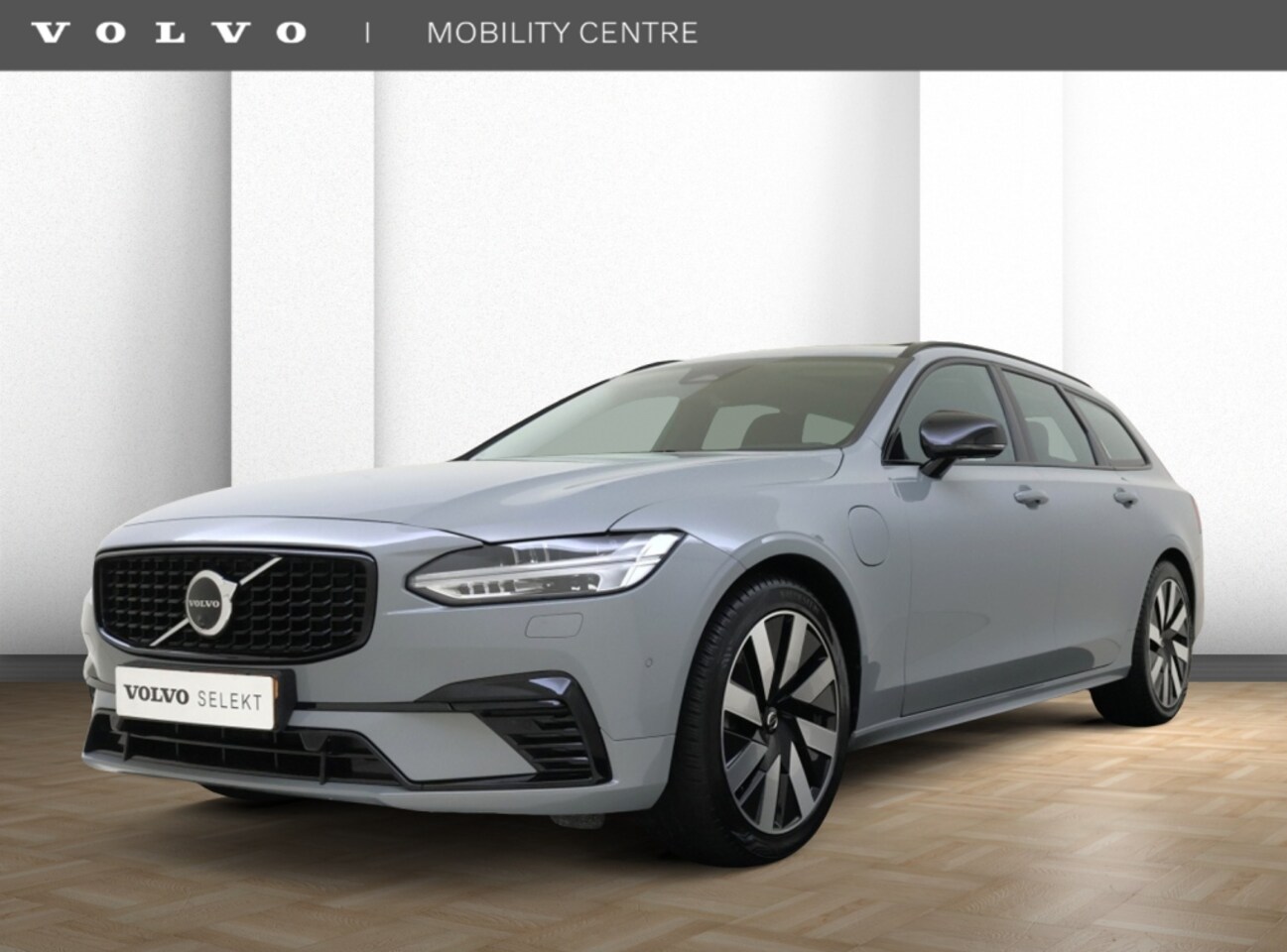 Volvo V90 - T6 AWD Ultra Dark | Trekhaak | Panoramadak | 360° Camera | - AutoWereld.nl