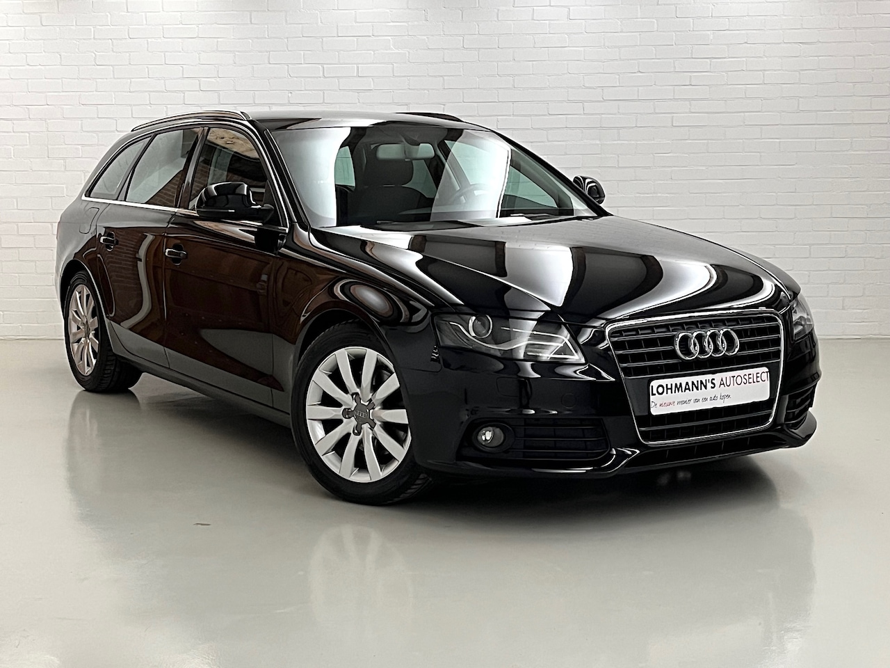 Audi A4 Avant - 1.8 TFSI Aut S-line Stoelverw. Cruise Navi 17 inch Historie - AutoWereld.nl