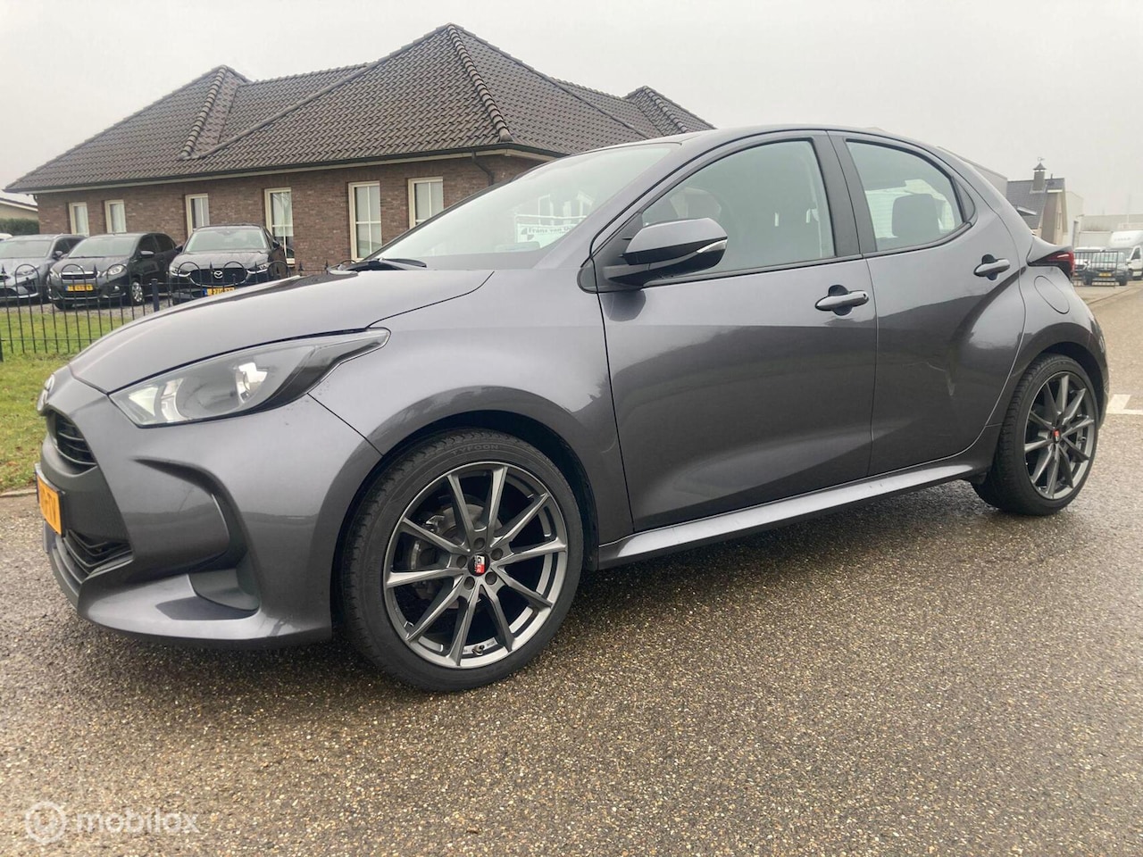 Toyota Yaris - 1.5 VVT-i camera apple carplay - AutoWereld.nl