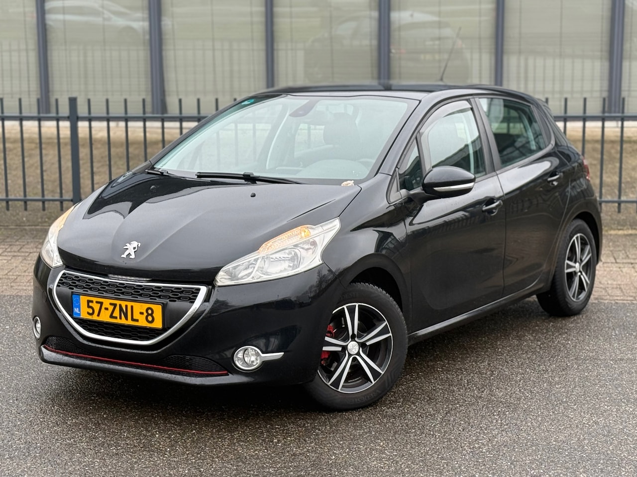 Peugeot 208 - 1.2 Vti Envy 1.2 VTi Envy - AutoWereld.nl