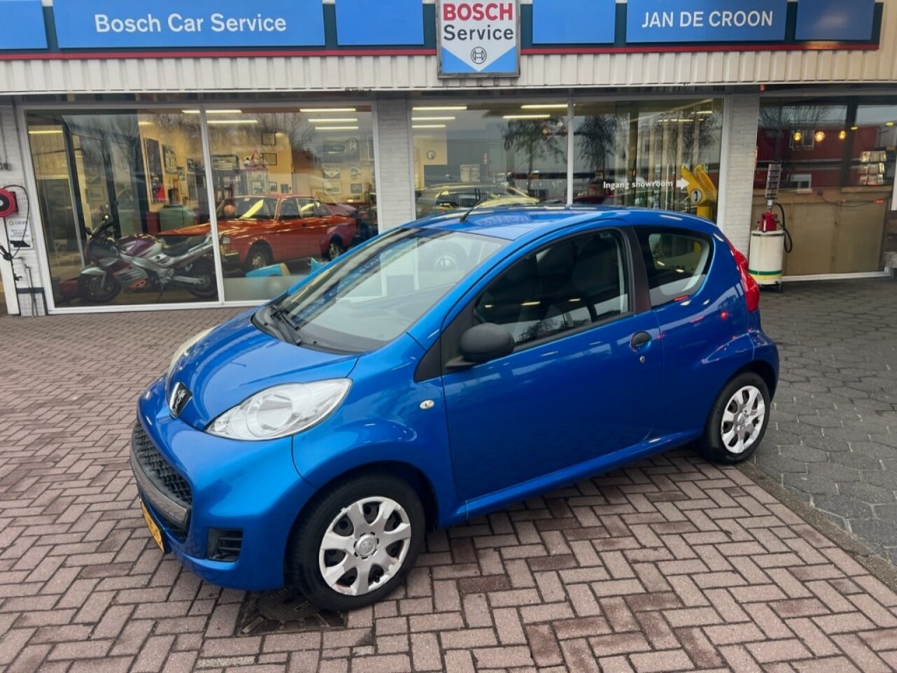 Peugeot 107 - 1.0-12V XR 3drs NL auto 1e eig. NIEUWE APK #RIJKLAAR - AutoWereld.nl