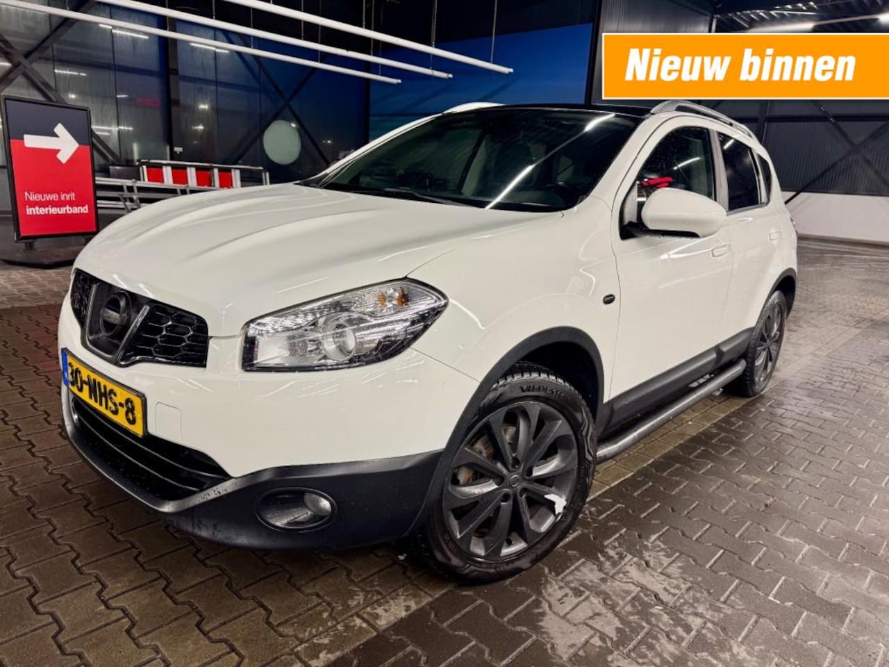 Nissan Qashqai - 1.6 Acenta CLIMA NAVI CAMERA PANO TREKHAAK NAP APK - AutoWereld.nl