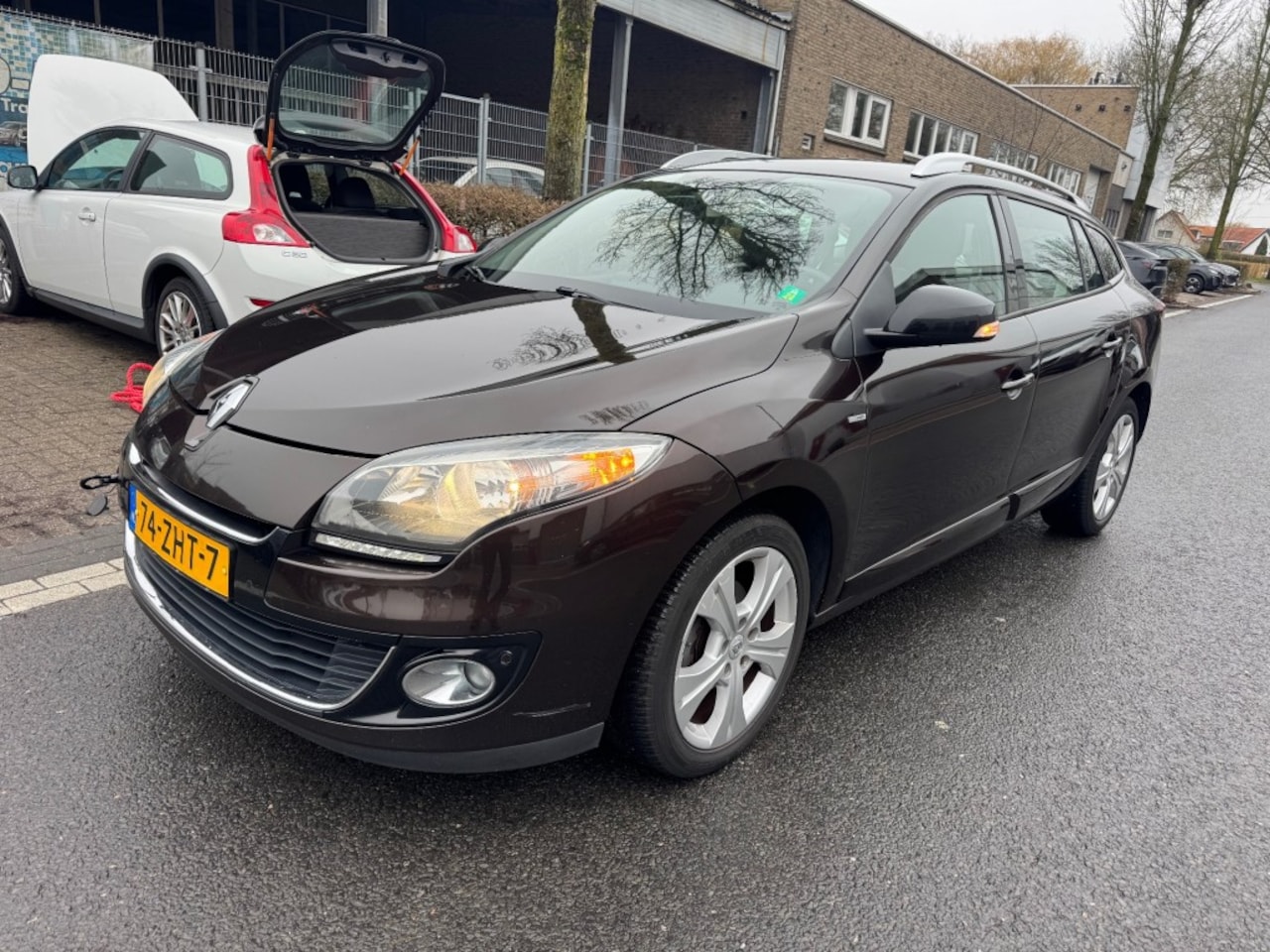 Renault Mégane - 1.5 dCi Bose VERY NICE CAR EXPORT PRICE - AutoWereld.nl